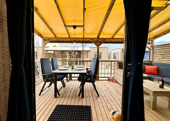 Estivo Premium Deluxe Mobile Homes On Camping Del Sole Village