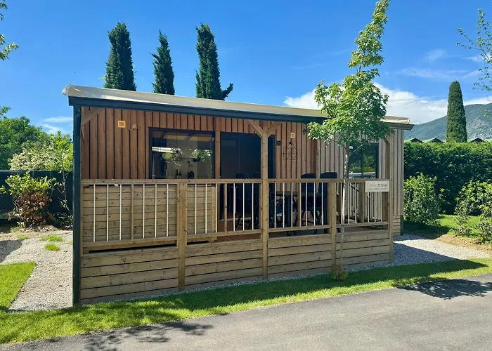 Estivo Premium Deluxe Mobile Homes On Camping Del Sole Village