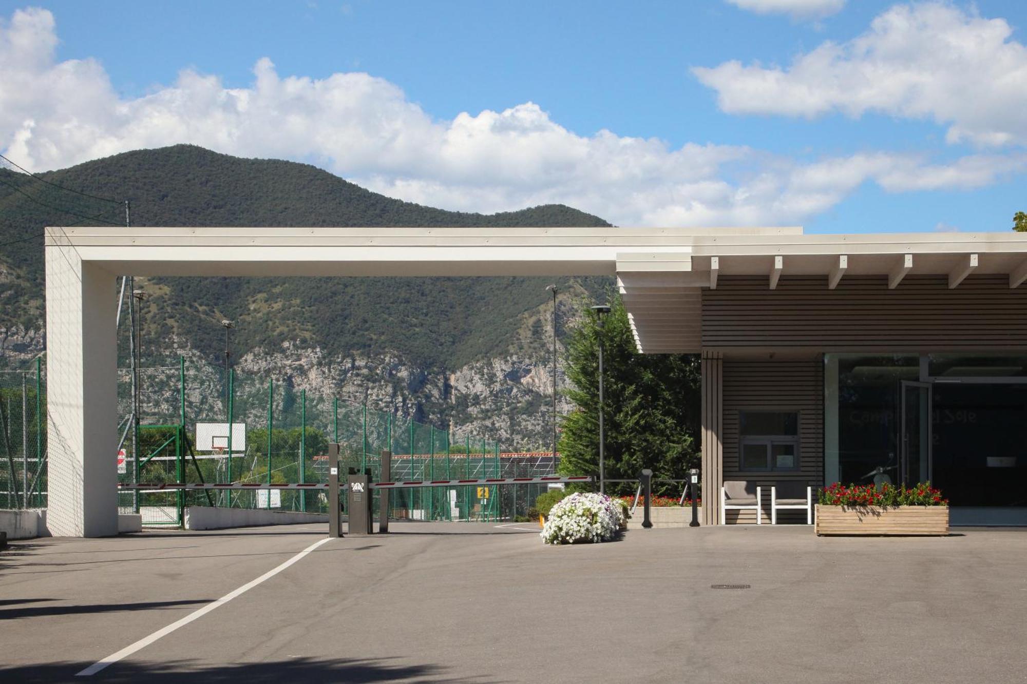 Campsite Estivo Premium Deluxe Mobile Homes On Del Sole Village